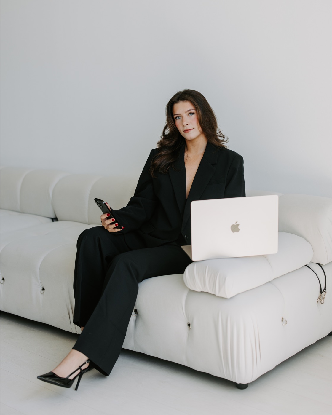 Bella, founder of Photo Booth Co
